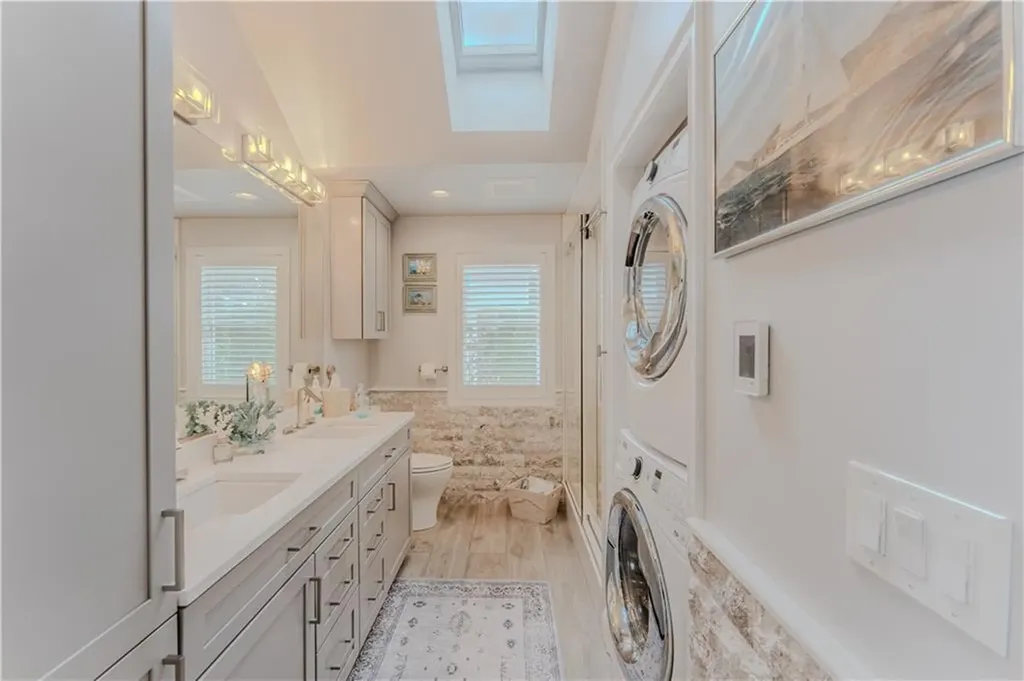 45 Juniper Avenue Warwick RI 02886