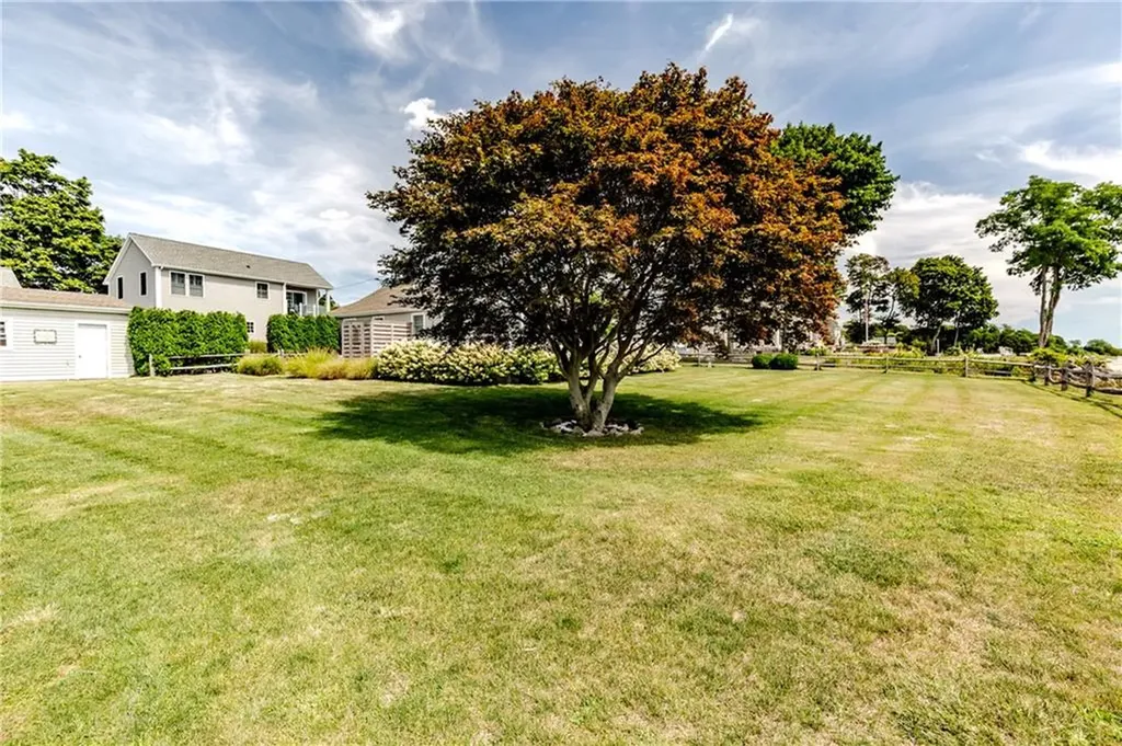 45 Juniper Avenue Warwick RI 02886