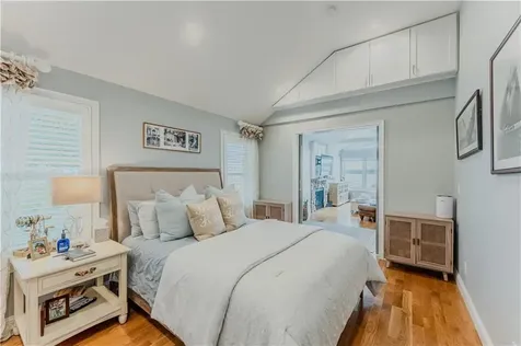 45 Juniper Avenue Warwick RI 02886