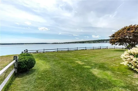 45 Juniper Avenue Warwick RI 02886