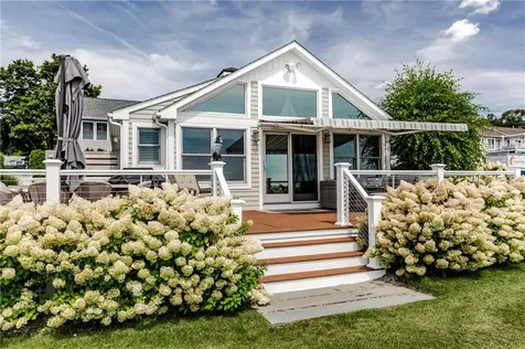 45 Juniper Avenue Warwick RI 02886