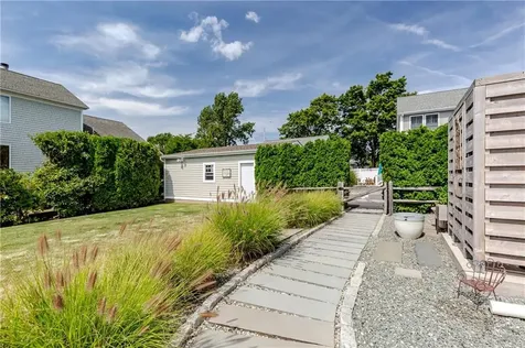 45 Juniper Avenue Warwick RI 02886