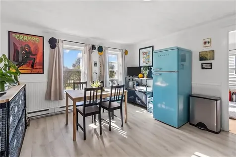 30 Catherine Street Bristol RI 02809