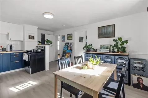 30 Catherine Street Bristol RI 02809