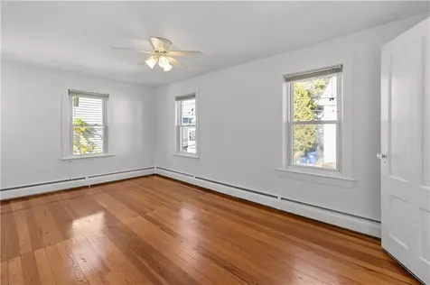 30 Catherine Street Bristol RI 02809