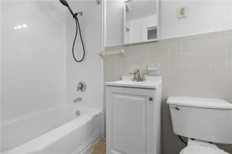 30 Catherine Street Bristol RI 02809