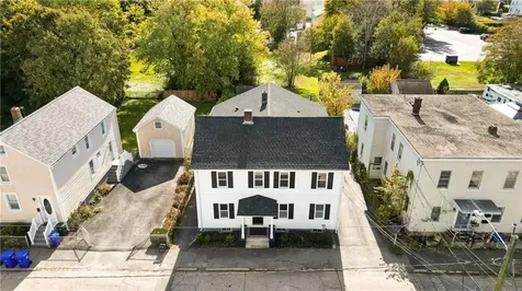 30 Catherine Street Bristol RI 02809