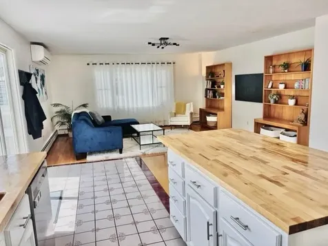 30 Catherine Street Bristol RI 02809