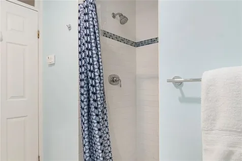 6 Conway Drive Barrington RI 02806