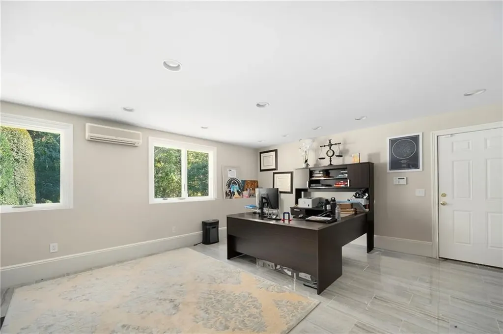 55 Wilbur Road Lincoln RI 02865