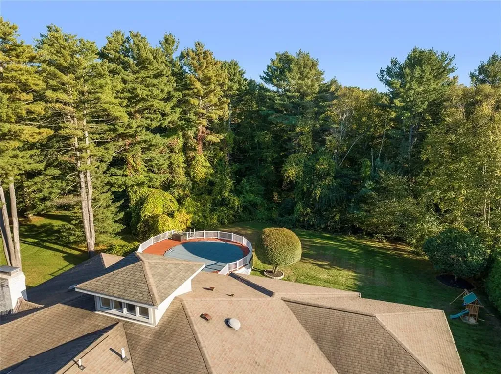 55 Wilbur Road Lincoln RI 02865