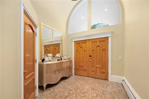 55 Wilbur Road Lincoln RI 02865