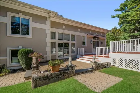 55 Wilbur Road Lincoln RI 02865