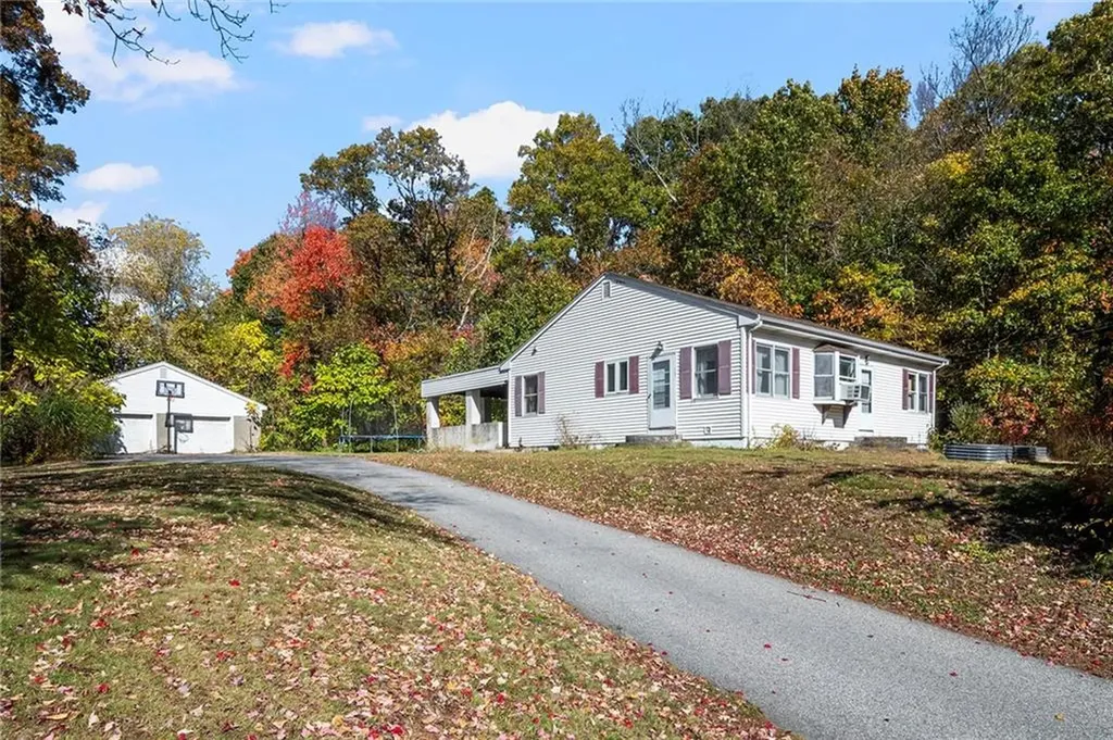 304 Getchell Avenue Woonsocket RI 02895