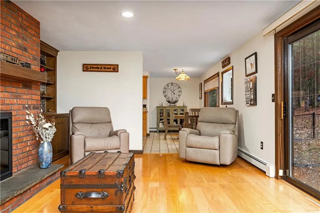 420 Robin Hollow Road West Greenwich RI 02817