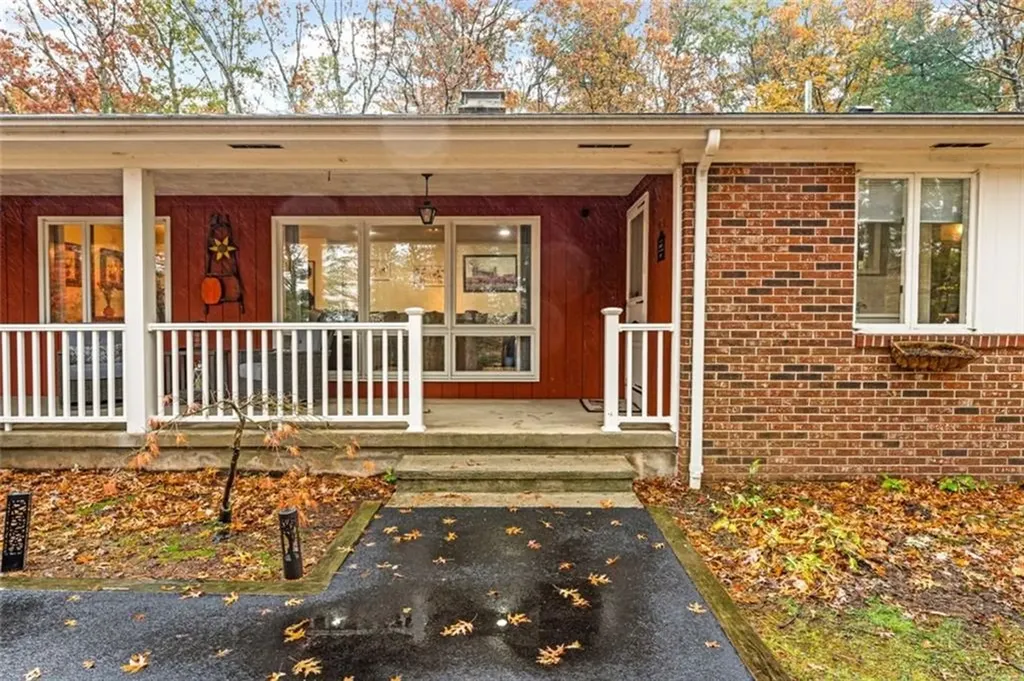 420 Robin Hollow Road West Greenwich RI 02817