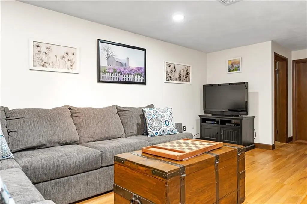 420 Robin Hollow Road West Greenwich RI 02817