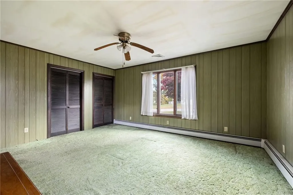 23 Hillview Drive Westerly RI 02891