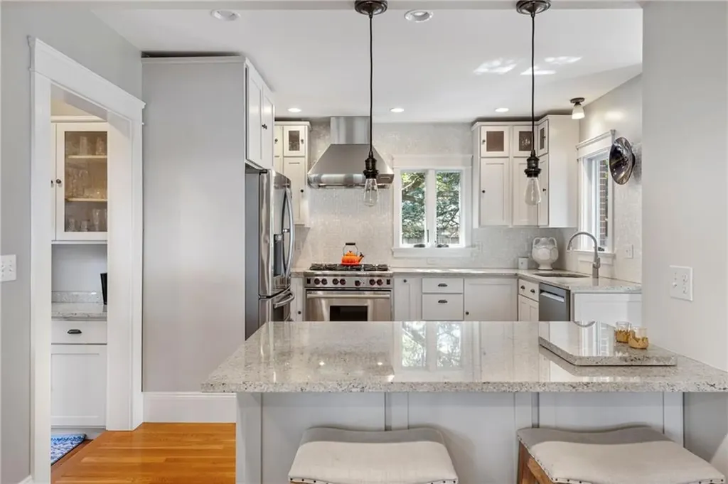 141 Emeline Street Providence RI 02906