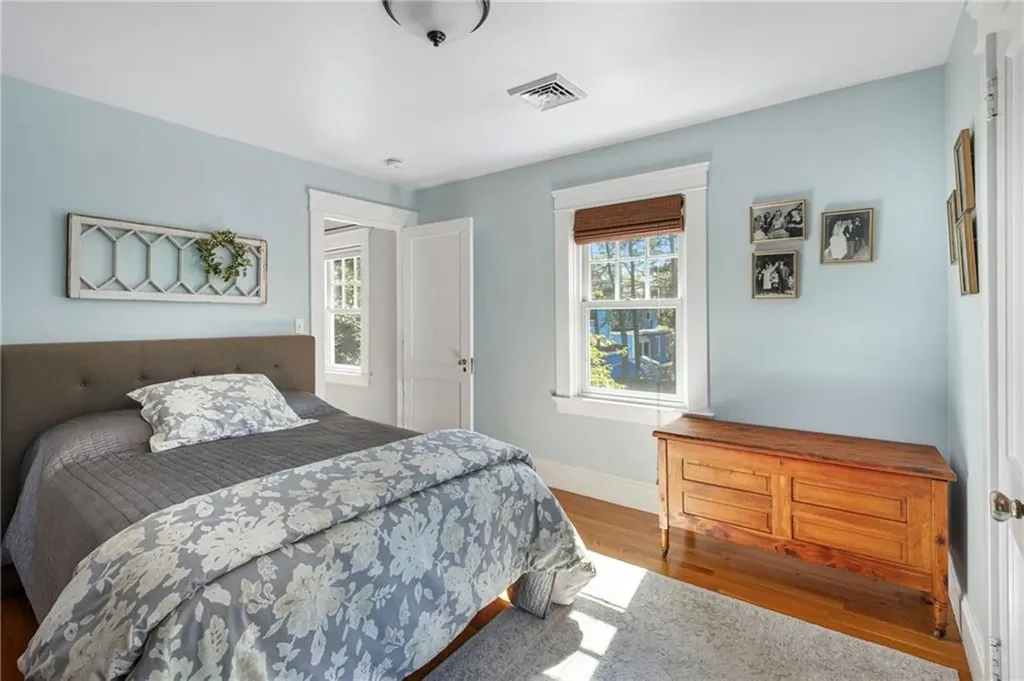 141 Emeline Street Providence RI 02906