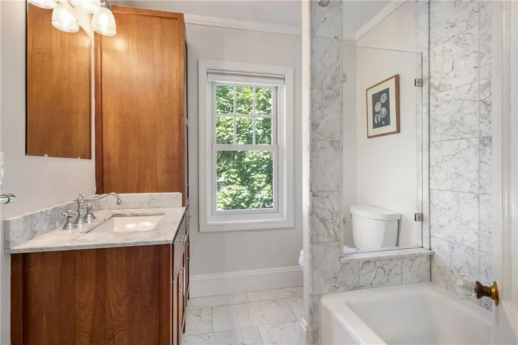 141 Emeline Street Providence RI 02906