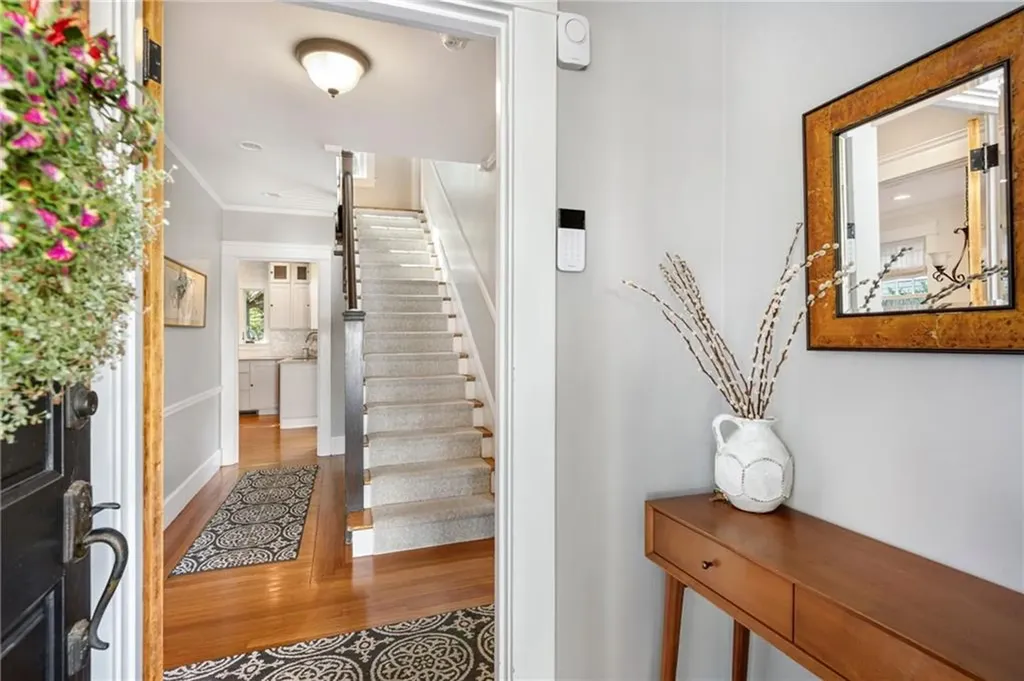 141 Emeline Street Providence RI 02906