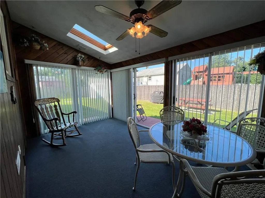 121 Lloyd Avenue Warwick RI 02889