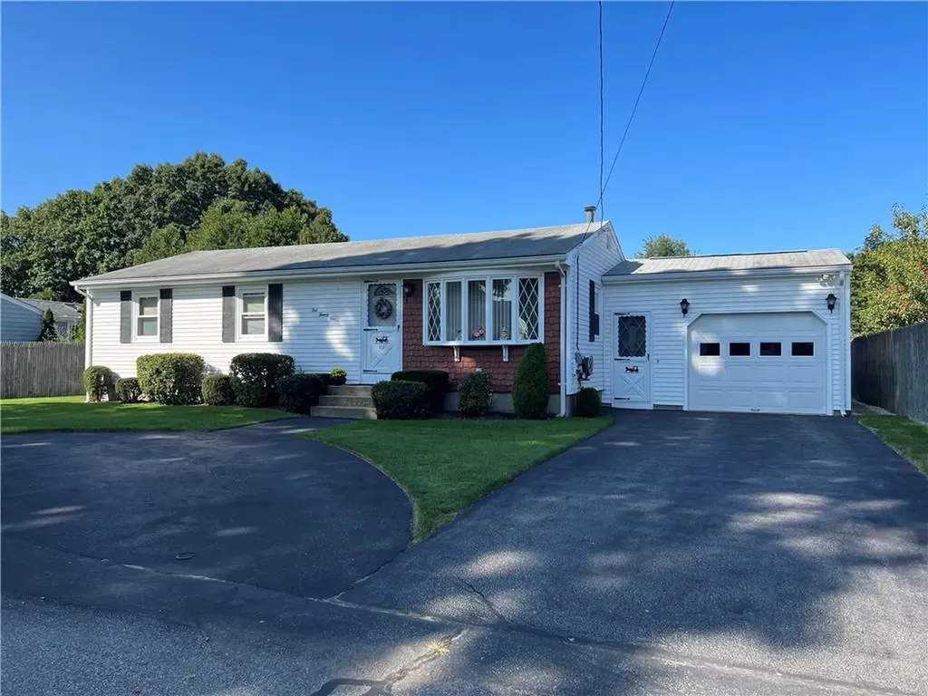 121 Lloyd Avenue Warwick RI 02889