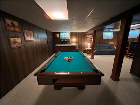 121 Lloyd Avenue Warwick RI 02889