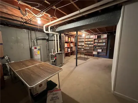 121 Lloyd Avenue Warwick RI 02889