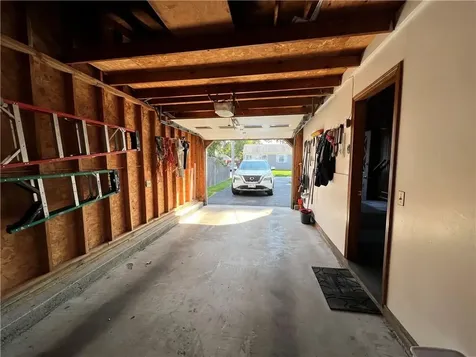 121 Lloyd Avenue Warwick RI 02889