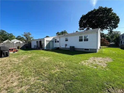 121 Lloyd Avenue Warwick RI 02889