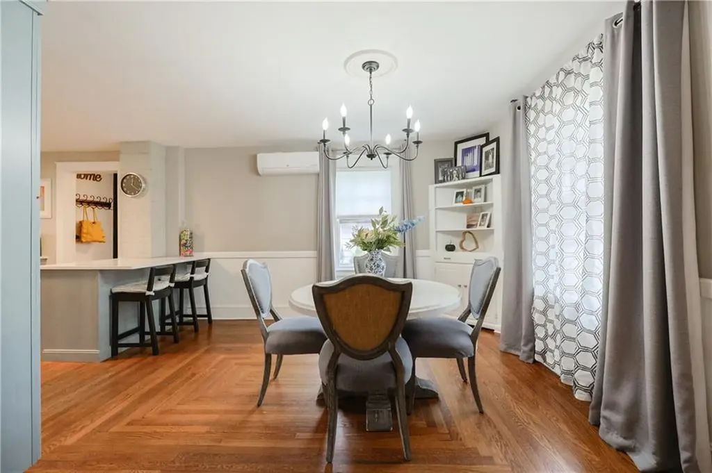 15 Burt Street Warwick RI 02886