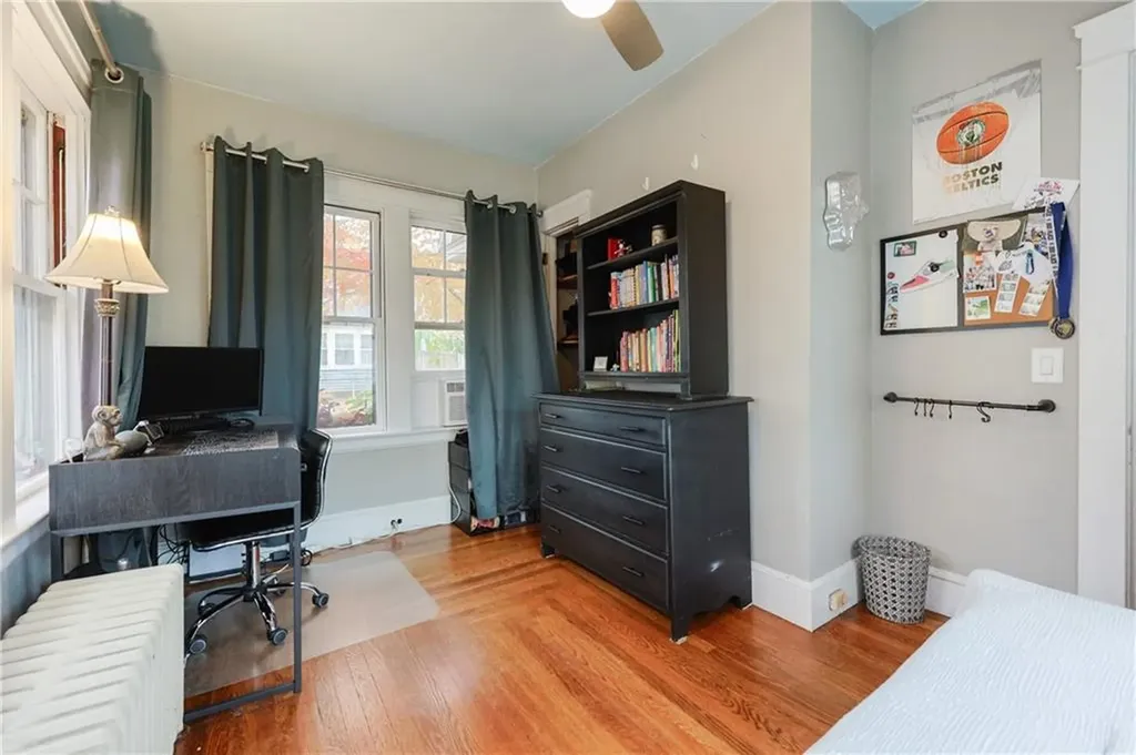 15 Burt Street Warwick RI 02886