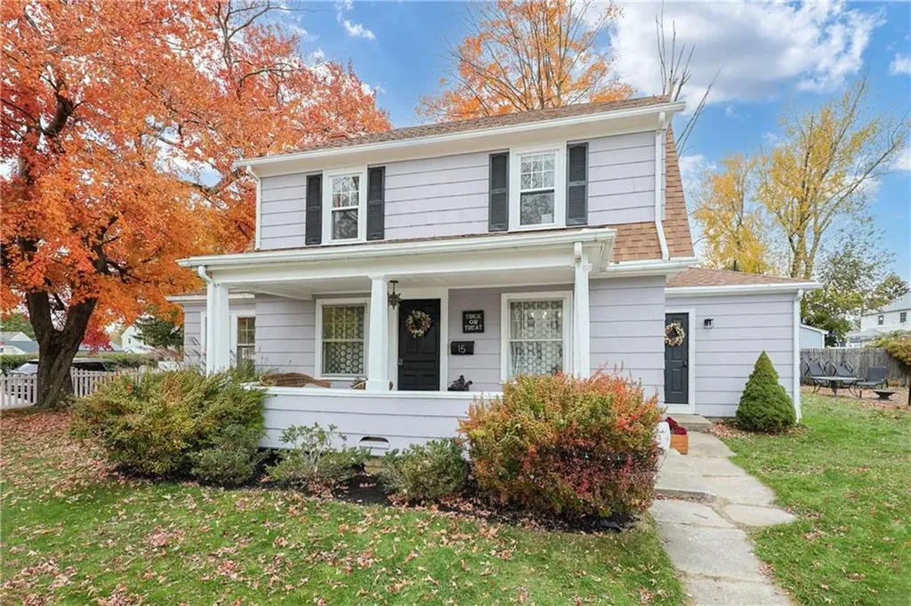 15 Burt Street Warwick RI 02886