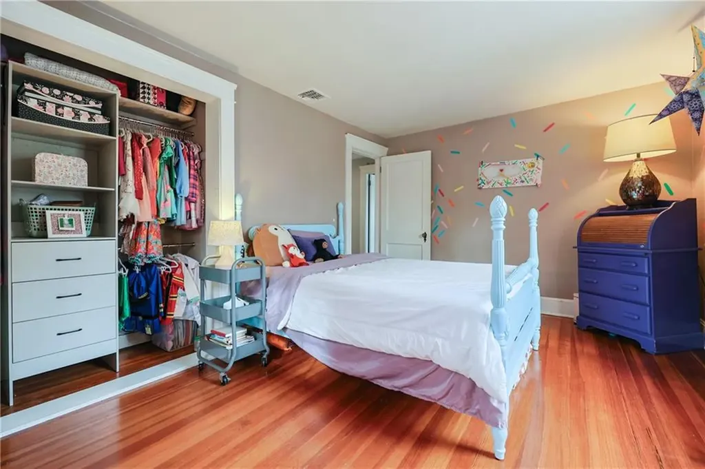 15 Burt Street Warwick RI 02886