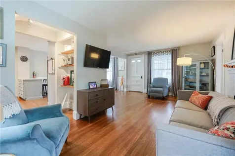 15 Burt Street Warwick RI 02886