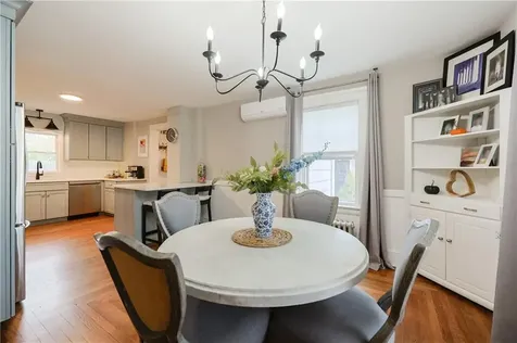 15 Burt Street Warwick RI 02886