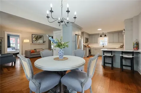 15 Burt Street Warwick RI 02886