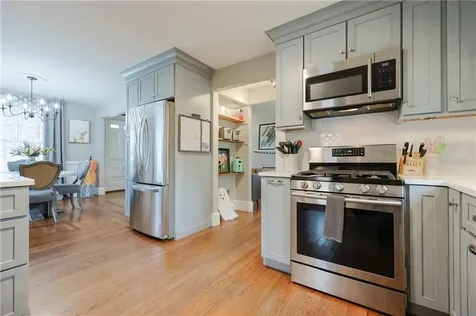 15 Burt Street Warwick RI 02886