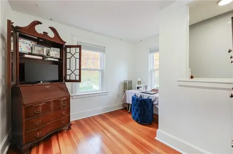 15 Burt Street Warwick RI 02886