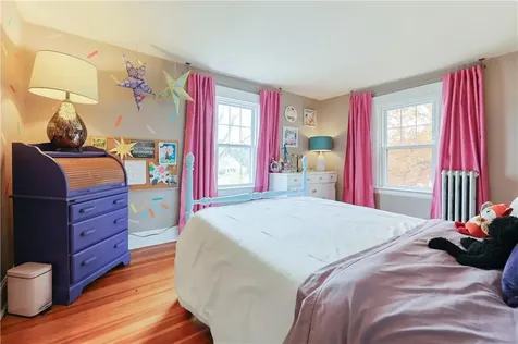 15 Burt Street Warwick RI 02886