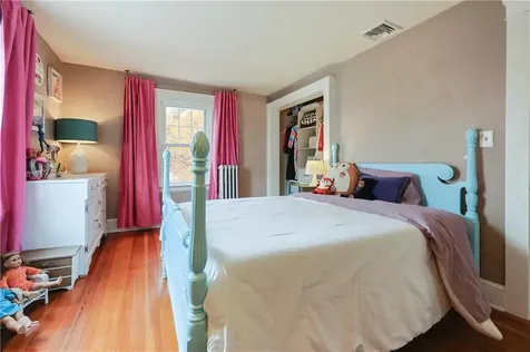 15 Burt Street Warwick RI 02886