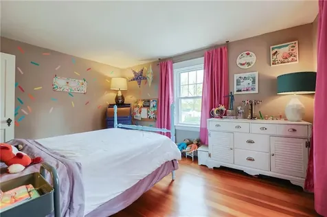 15 Burt Street Warwick RI 02886