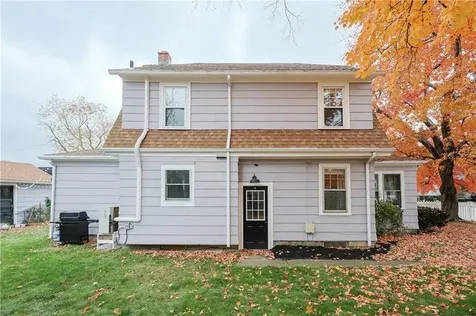 15 Burt Street Warwick RI 02886