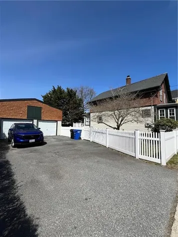 9 Potter Street Newport RI 02840