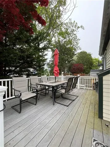 9 Potter Street Newport RI 02840