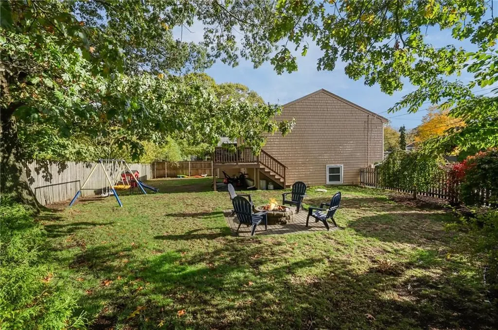 9 Chelmsford Avenue Warwick RI 02889