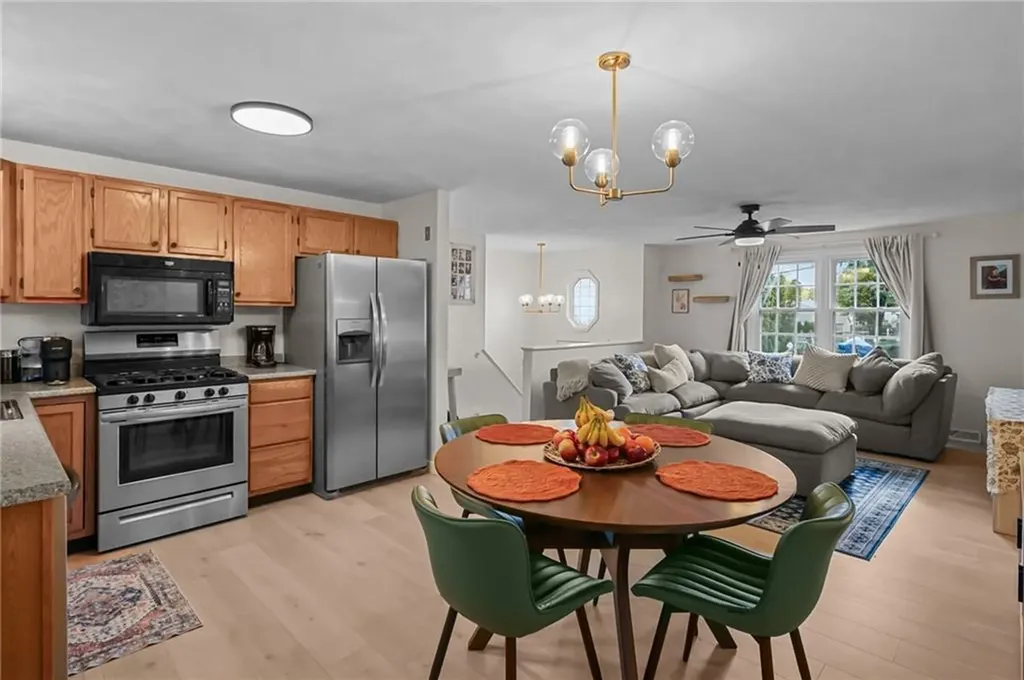 9 Chelmsford Avenue Warwick RI 02889