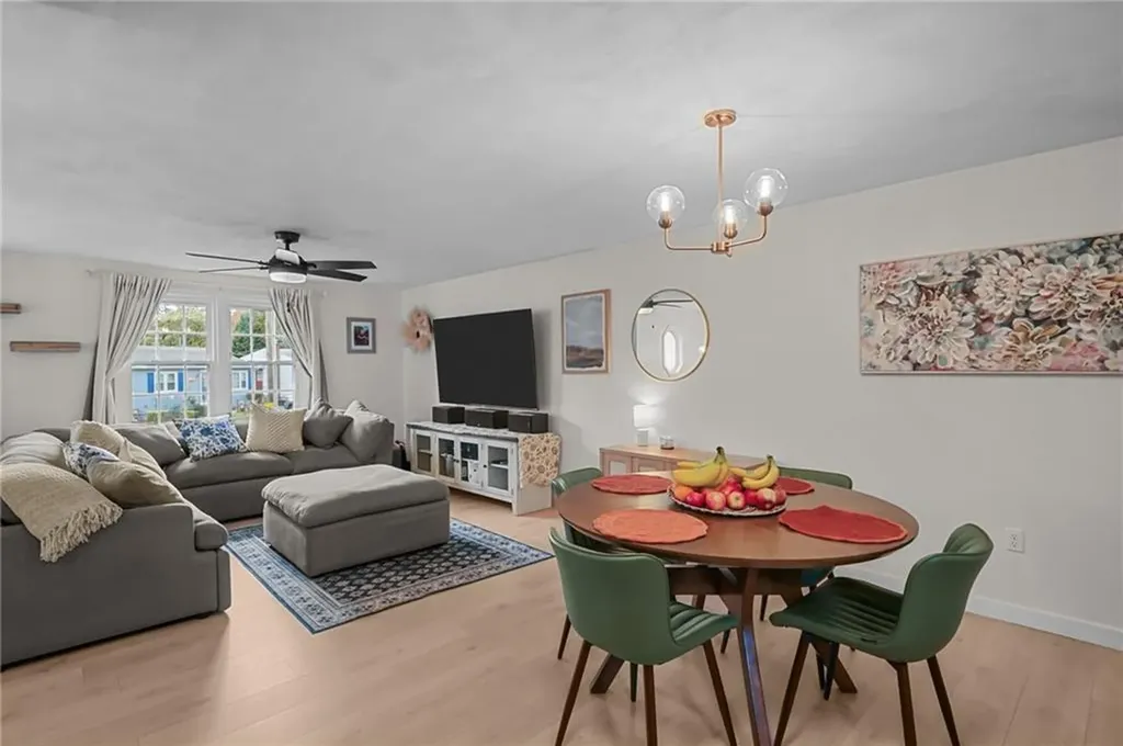 9 Chelmsford Avenue Warwick RI 02889